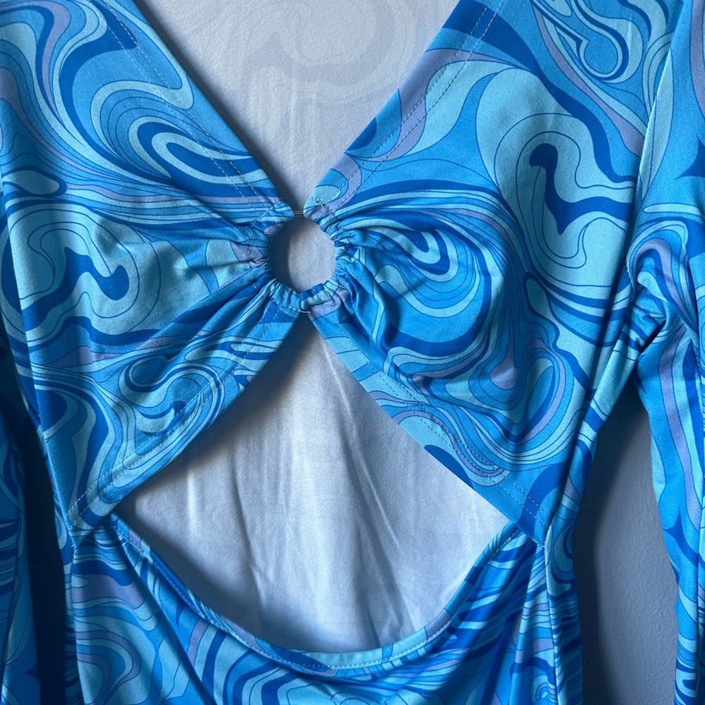 Blue Pattern Dress - Picture 2 of 3